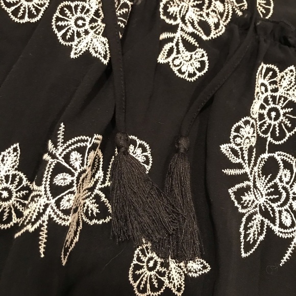 Sequin Hearts V Neck Empire Waist Blouse Size L - Picture 8 of 8